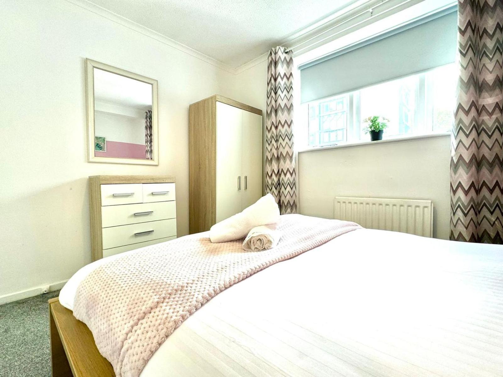 The Alnham, Large 3 Bed Apartment, Close To The City Newcastle upon Tyne Exterior photo